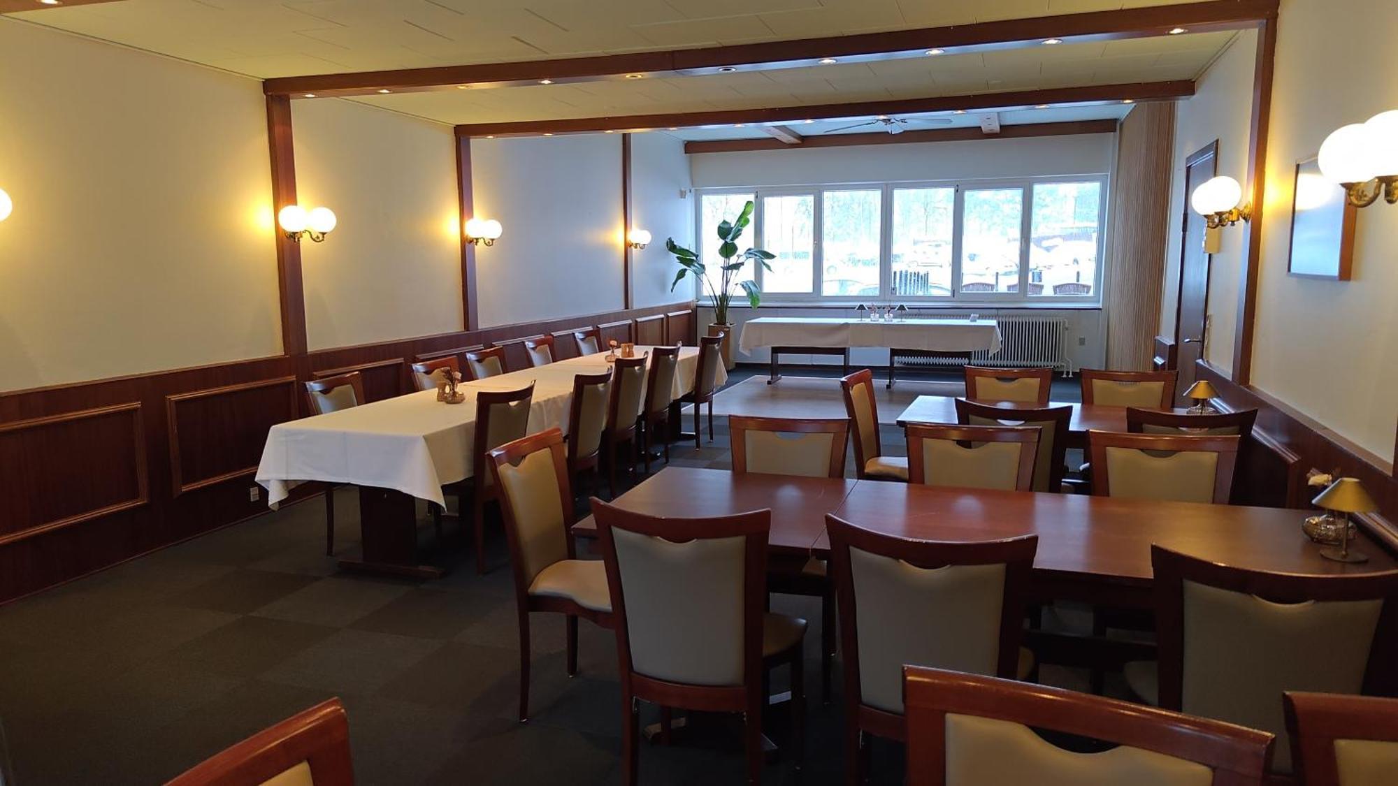 Banegaardshotellet Vojens Dış mekan fotoğraf