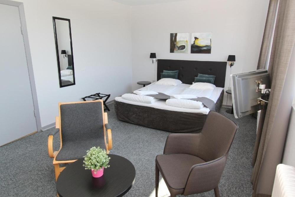 Banegaardshotellet Vojens Dış mekan fotoğraf